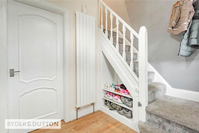 3 Bedroom Terraced House For Sale In Stoneleigh Street, Derker, Oldham, OL1