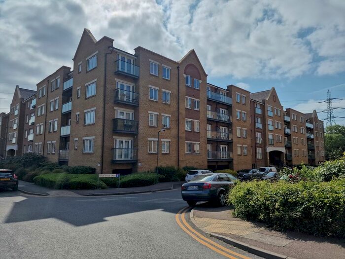 2 Bedroom Flat To Rent In Phoenix Court, Black Eagle Drive, Gravesend, Kent, DA11