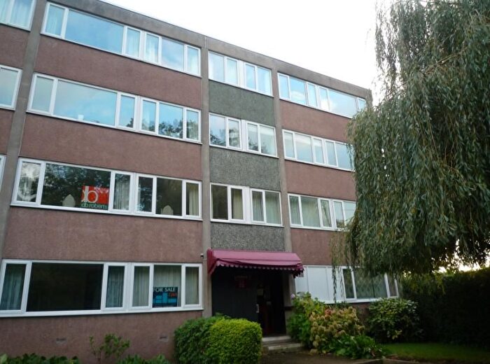 1 Bedroom Flat To Rent In Berwick Road, Shrewsbury, SY1