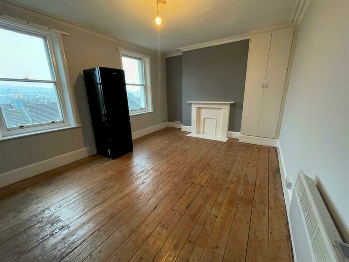 1 Bedroom Flat To Rent In Richmond Road, Brighton, BN2