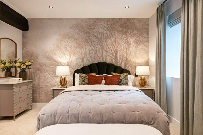 3 Bedroom Duplex For Sale In Brewery Reach, Hope Square, Weymouth, Dorset, DT4 - Photo 9