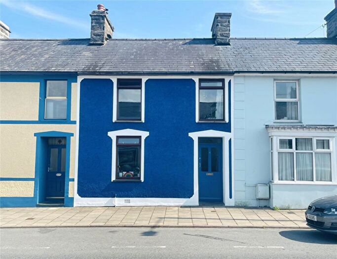 3 Bedroom Terraced House For Sale In Church Street, Penrhyndeudraeth, Gwynedd, LL48