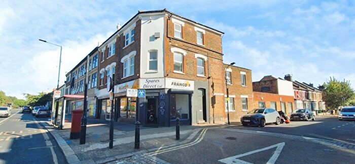 Studio To Rent In Harrow Road, London, NW10