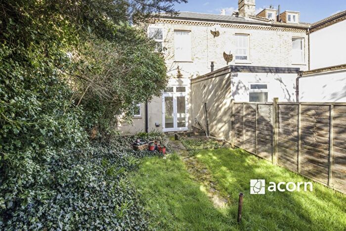 1 Bedroom Flat To Rent In Croydon Road, London, SE20