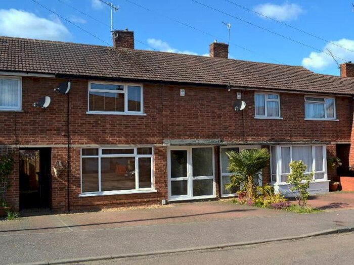 2 Bedroom Property To Rent In Belsize Road, Hemel Hempstead, HP3