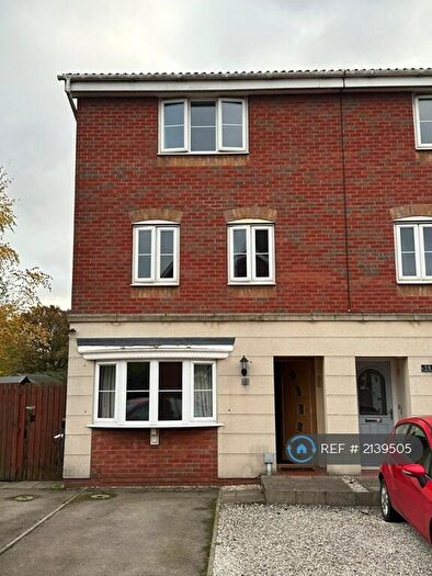 5 Bedroom End Of Terrace House To Rent In Curlew Croft, Scunthorpe, DN16