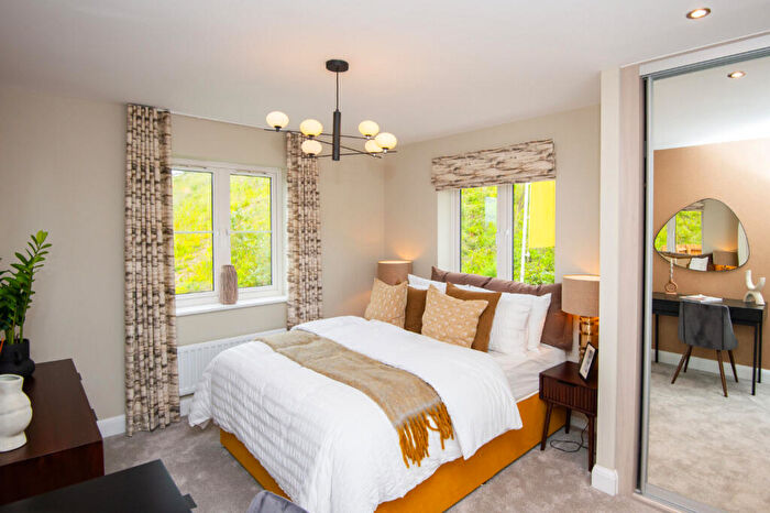 4 Bedroom Detached House For Sale In Off Worral Drive, Peters Village Wouldham, ME1