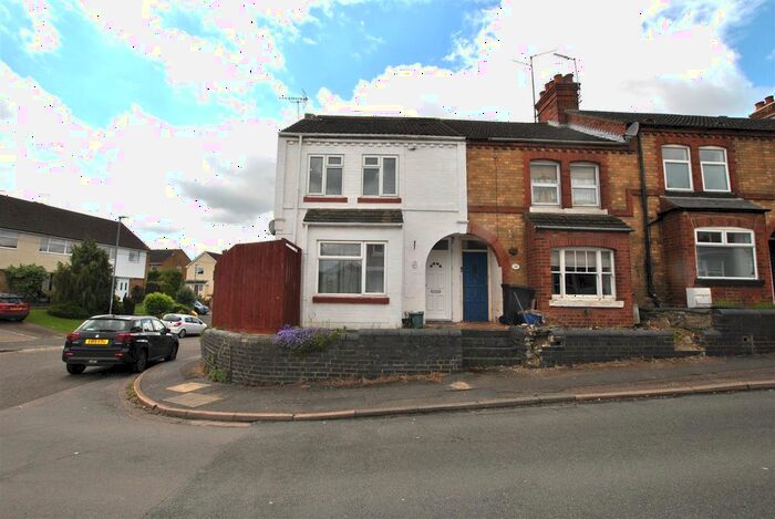 2 Bedroom End Of Terrace House To Rent In Park Road, Rushden, NN10