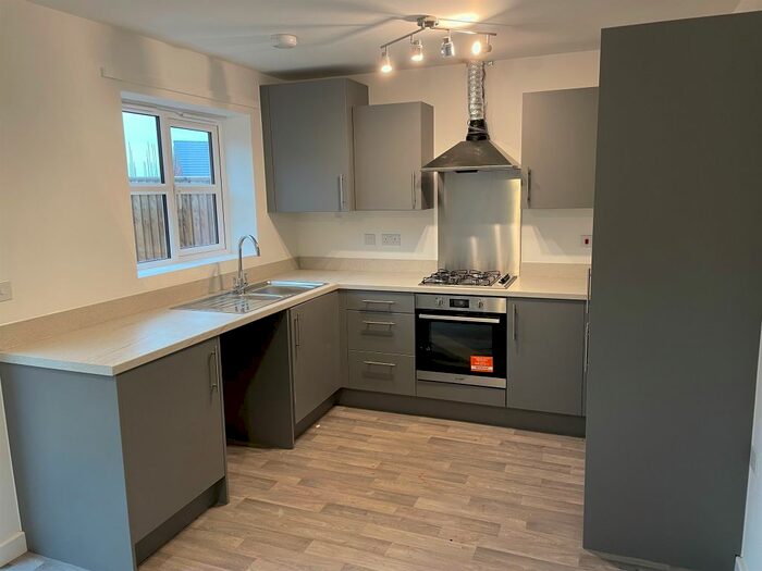 2 Bedroom Terraced House For Sale In Hutchinson Close, Tamworth, B79