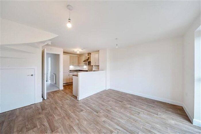 4 Bedroom Link Detached House To Rent In Bedroom Link Detached House In Daisy Lane, Throckley, NE15