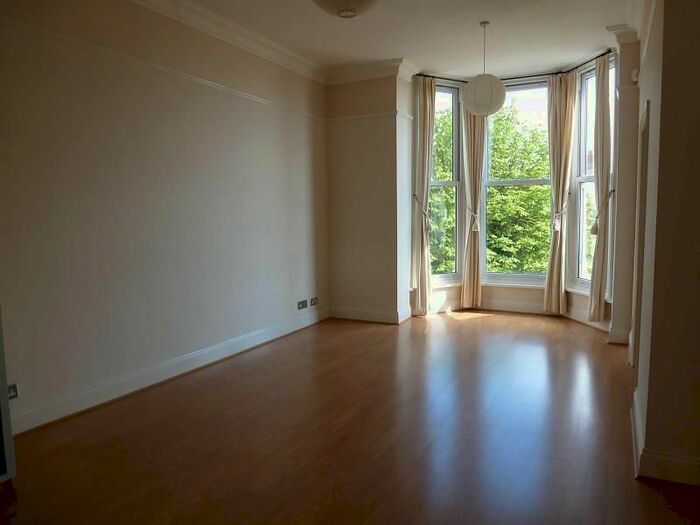 2 Bedroom Flat To Rent In Clarendon Road, Southsea, PO4
