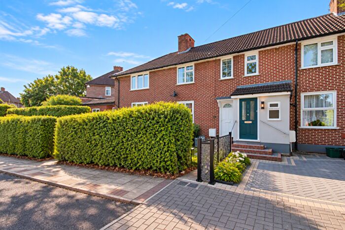 3 Bedroom House To Rent In Ravensworth Road, Mottingham, SE9