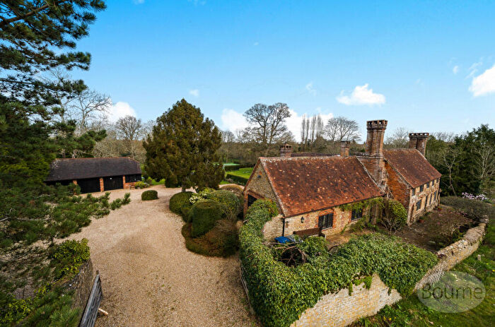 5 Bedroom Detached House For Sale In Lower Moushill Lane, Milford, Godalming, Surrey, GU8