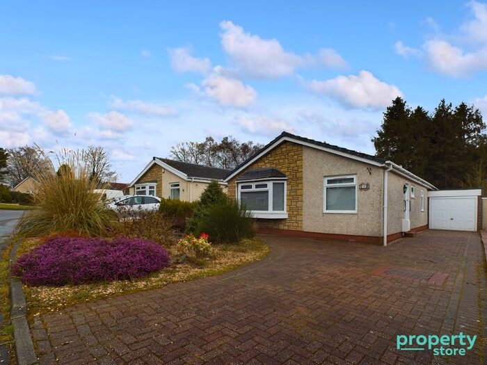 3 Bedroom Bungalow To Rent In Pitcairn Crescent, East Kilbride, South Lanarkshire, G75