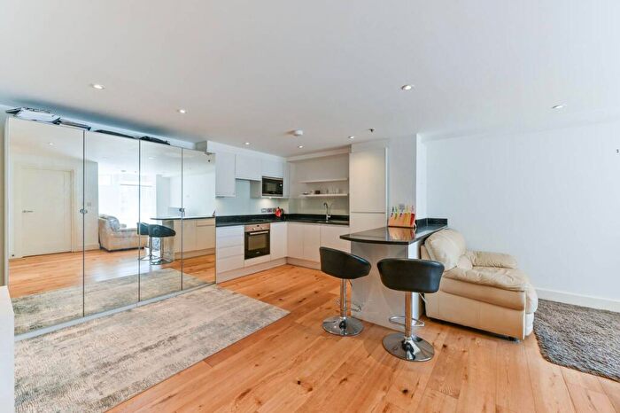 1 Bedroom Flat To Rent In Green Dragon House, Central Croydon, Croydon, CR0