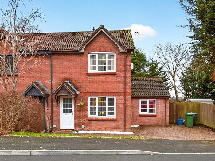 3 Bedroom Semi Detached House For Sale In Canopus Close, St. Mellons, Cardiff, South Glamorgan, CF3