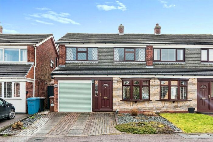 3 Bedroom Semi-Detached House For Sale In Leomansley View, Lichfield, Staffordshire, WS13