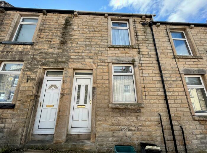 2 Bedroom House To Rent In Adelphi Street, Drybrook, LA1