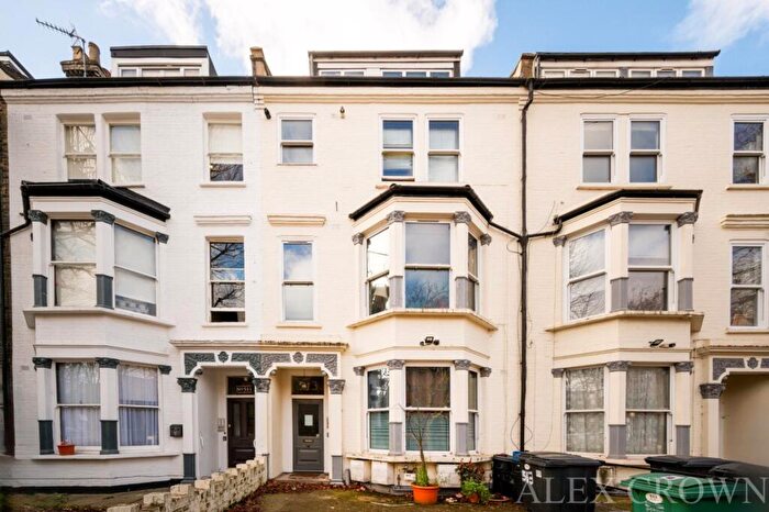 1 Bedroom Flat To Rent In Caledonian Road, Caledonian, N7
