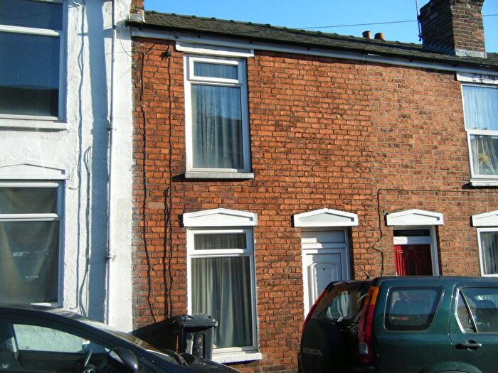 2 Bedroom Terraced House To Rent In St Hugh Street, Lincoln, Lincolnshire, LN2