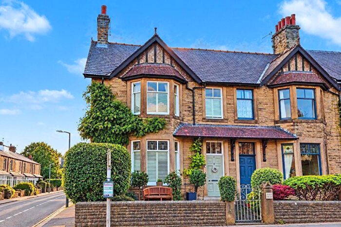 4 Bedroom End Of Terrace House For Sale In Waddington Road, Clitheroe, BB7