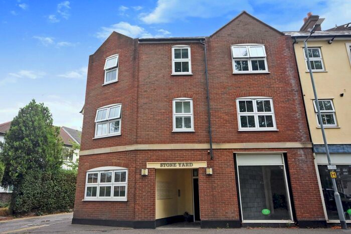 1 Bedroom Apartment To Rent In Western Road, Brentwood, CM14