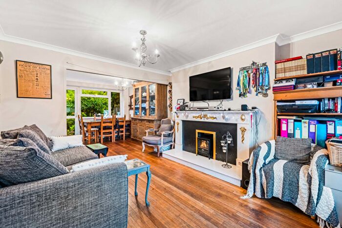 4 Bedroom Semi-detached House For Sale In Ref: Gk - Tilgate Common, Bletchingley, RH1