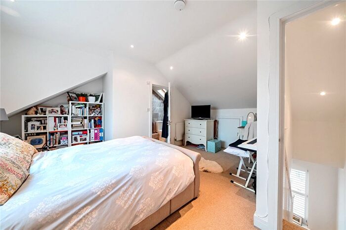 3 Bedroom End Of Terrace House For Sale In Shipman Road, London, SE23