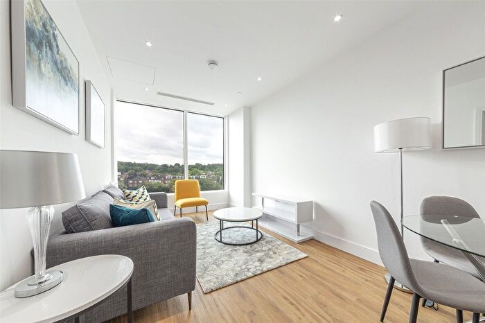 1 Bedroom Flat To Rent In Westgate House, West Gate, London, W5