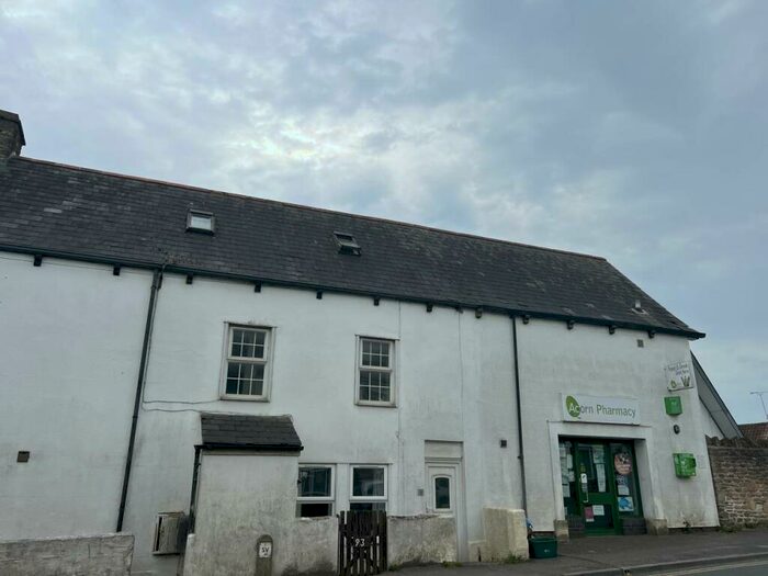 1 Bedroom Flat To Rent In Locks Hill, Frome, Somerset, BA11