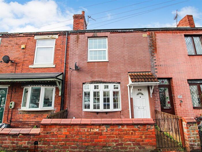 2 Bedroom Terraced House For Sale In Chestnut Avenue, Carcroft, Doncaster, DN6
