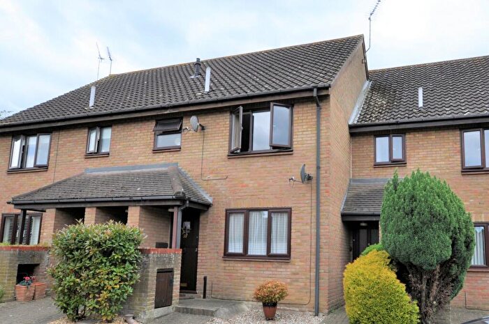 1 Bedroom Maisonette To Rent In The Dell, Great Baddow, Chelmsford, Essex, CM2