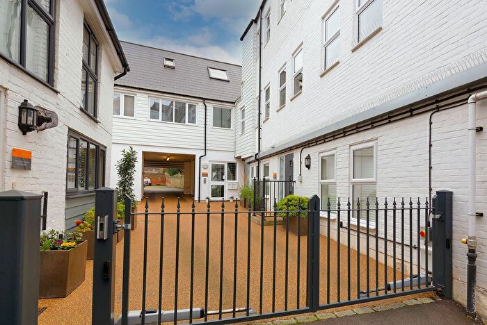 1 Bedroom Flat For Sale In Flat, A High Street, TN9