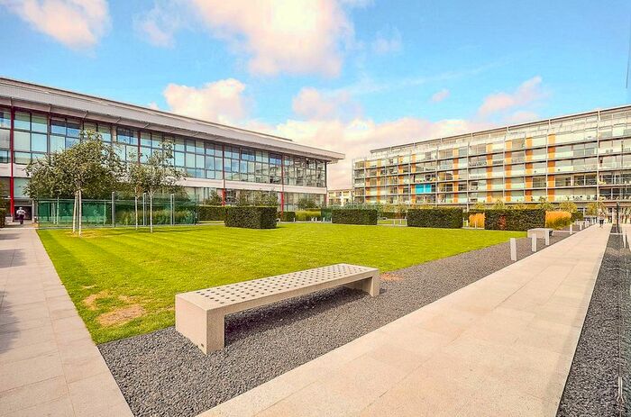 1 Bedroom Flat To Rent In Southstand Apartments, Highbury, Highbury, London, N5