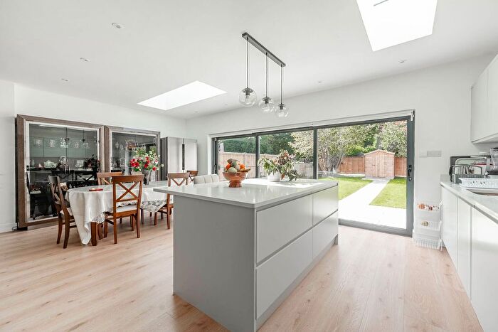 3 Bedroom Bungalow For Sale In Avenue Road, Pinner, HA5