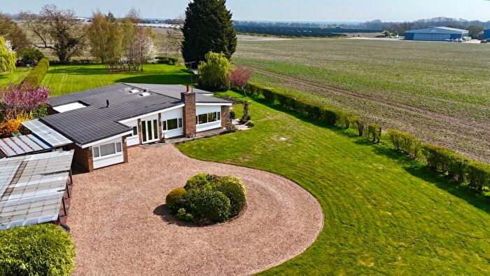 5 Bedroom Detached Bungalow For Sale In Colmworth Road, Little Staughton, MK44