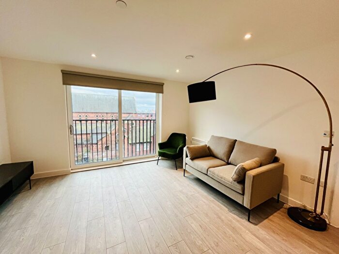 1 Bedroom Flat To Rent In The Burj, Bradford Street, B12