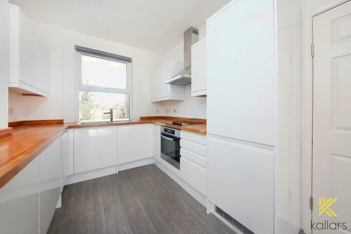 1 Bedroom Flat To Rent In Brownhill Road, Catford, London, SE6