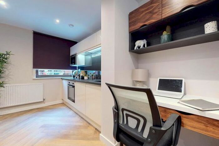 Studio To Rent In Belgrave Street, Leeds, LS2