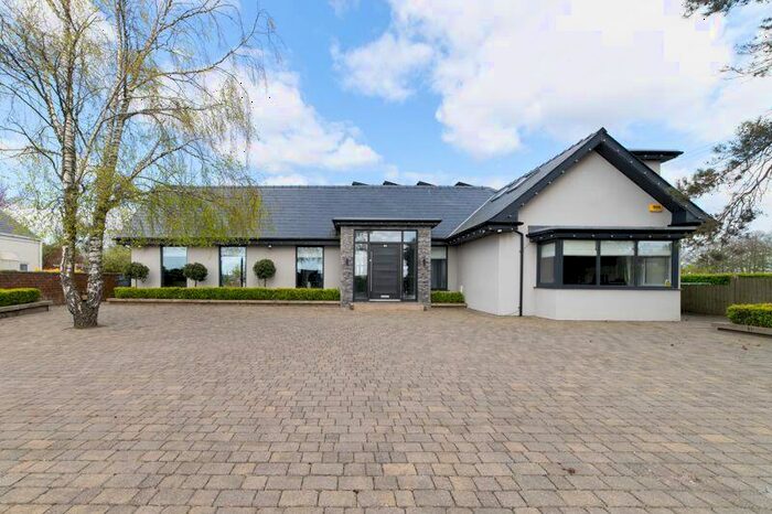 3 Bedroom Detached House For Sale In Renacres Lane, Halsall, L39