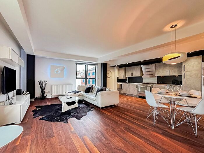 2 Bedroom Property To Rent In Simpsons Fold West, Dock Street, Leeds, LS10