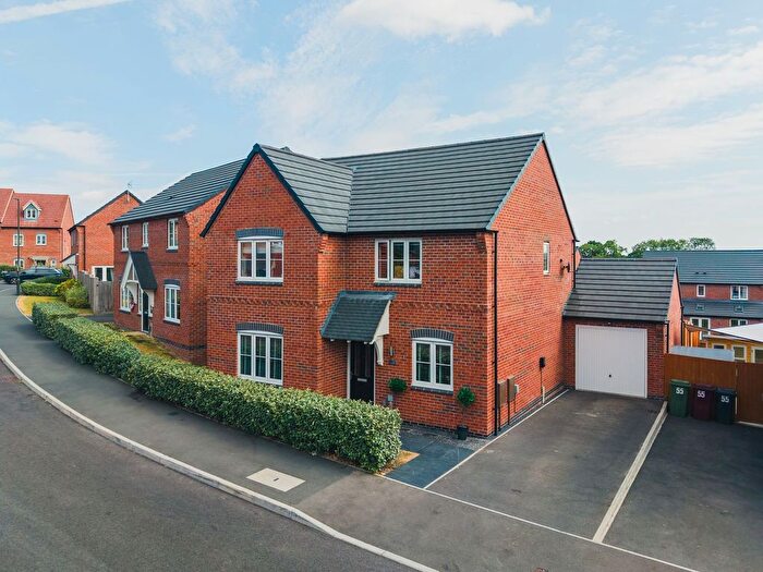 4 Bedroom Detached House For Sale In Emes Road, Wingerworth, S42