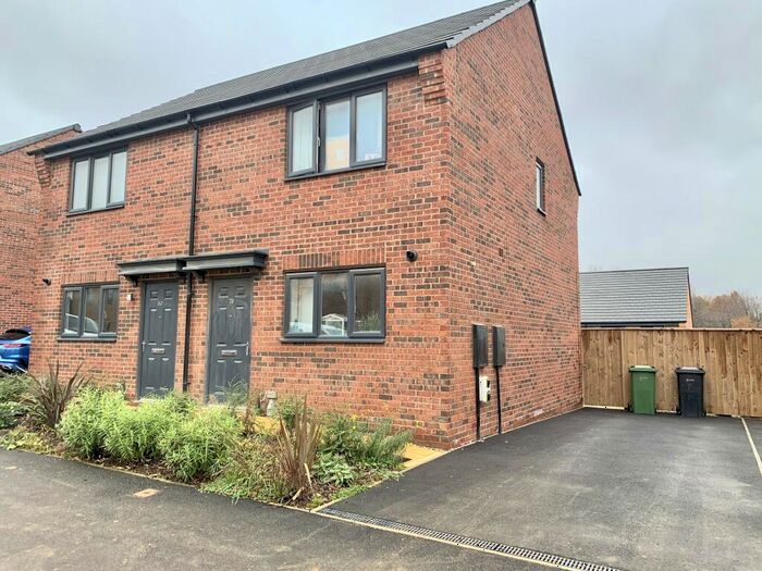 2 Bedroom House To Rent In Magnolia Road, Seacroft, Leeds, LS14