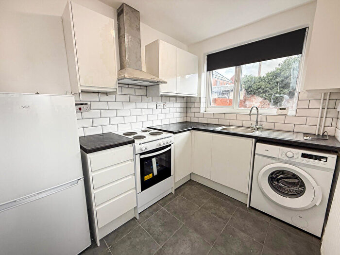 2 Bedroom Semi Detached House To Rent In Rob Roy Avenue, Nottingham, NG7