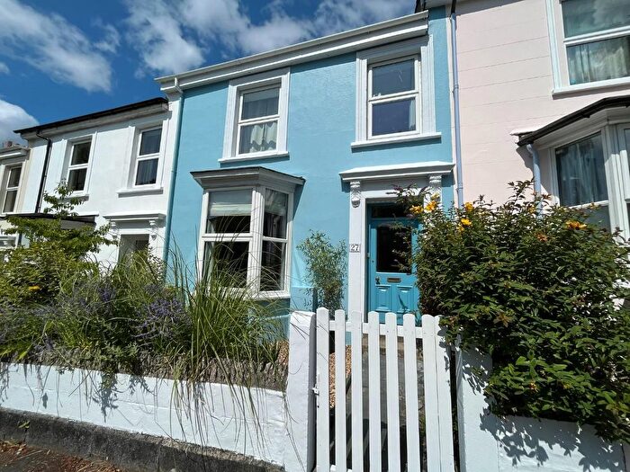 6 Bedroom Property To Rent In Trelawney Road, Falmouth, TR11