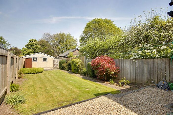 3 Bedroom Terraced House For Sale In Swanland Road, Hessle, HU13