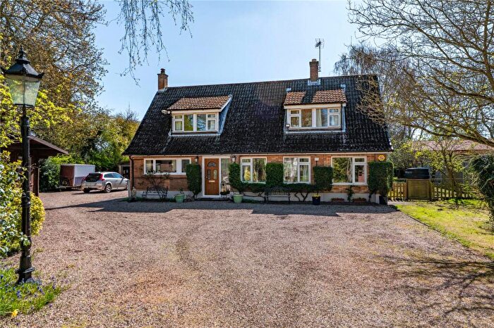 3 Bedroom Detached House For Sale In Main Street, Kirklington, Newark, Nottinghamshire, NG22