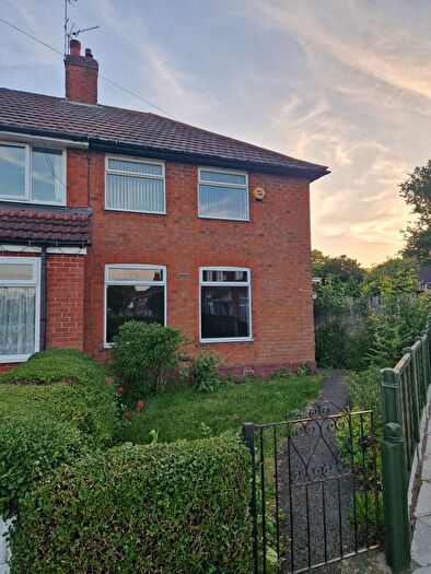 2 Bedroom Semi Detached House To Rent In Hopstone Road, Birmingham, B29