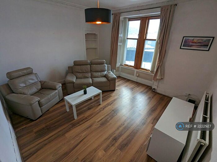 2 Bedroom Flat To Rent In Strathmartine Road, Dundee, DD3