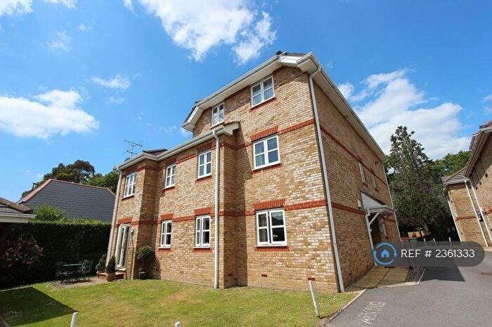 2 Bedroom Flat To Rent In Winchester Road, Southampton, SO16